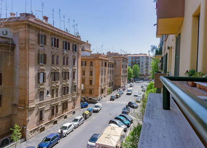 Testaccio - With Balcony * Rome